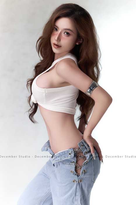 Jennifer 2