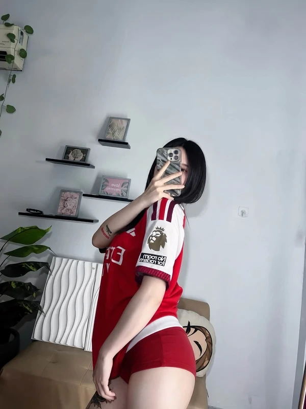 fernevergreen ภาพยืนเดี่ยว 07